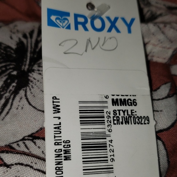 Roxy women’s Morning Ritual Long Sleeve Top 🌸 - Picture 5 of 5